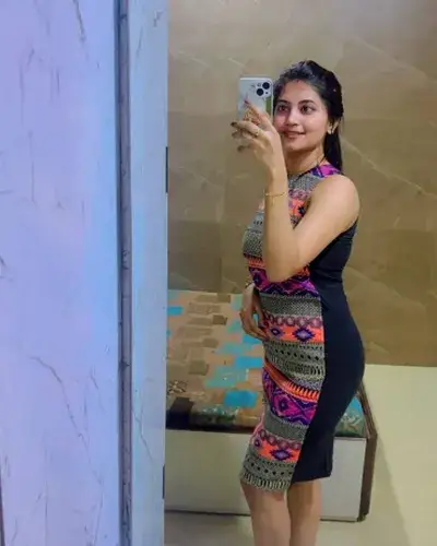 Escort Dobhi